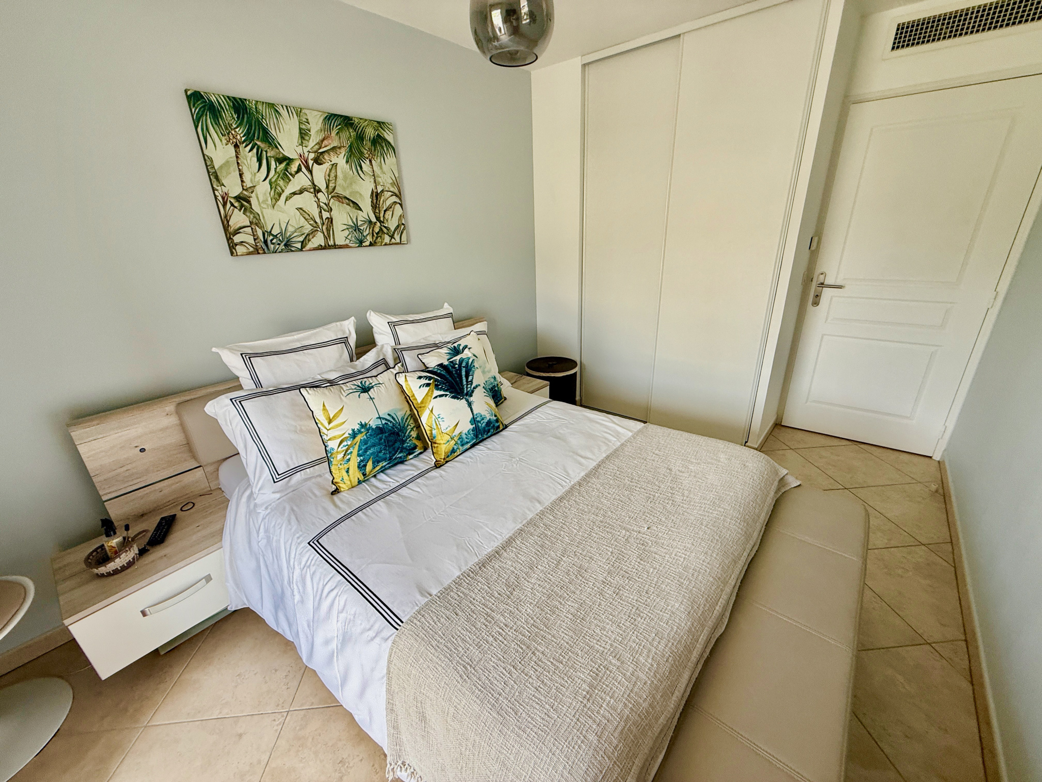 T3 contemporain 60 m2   Résidence récente et sécurisée