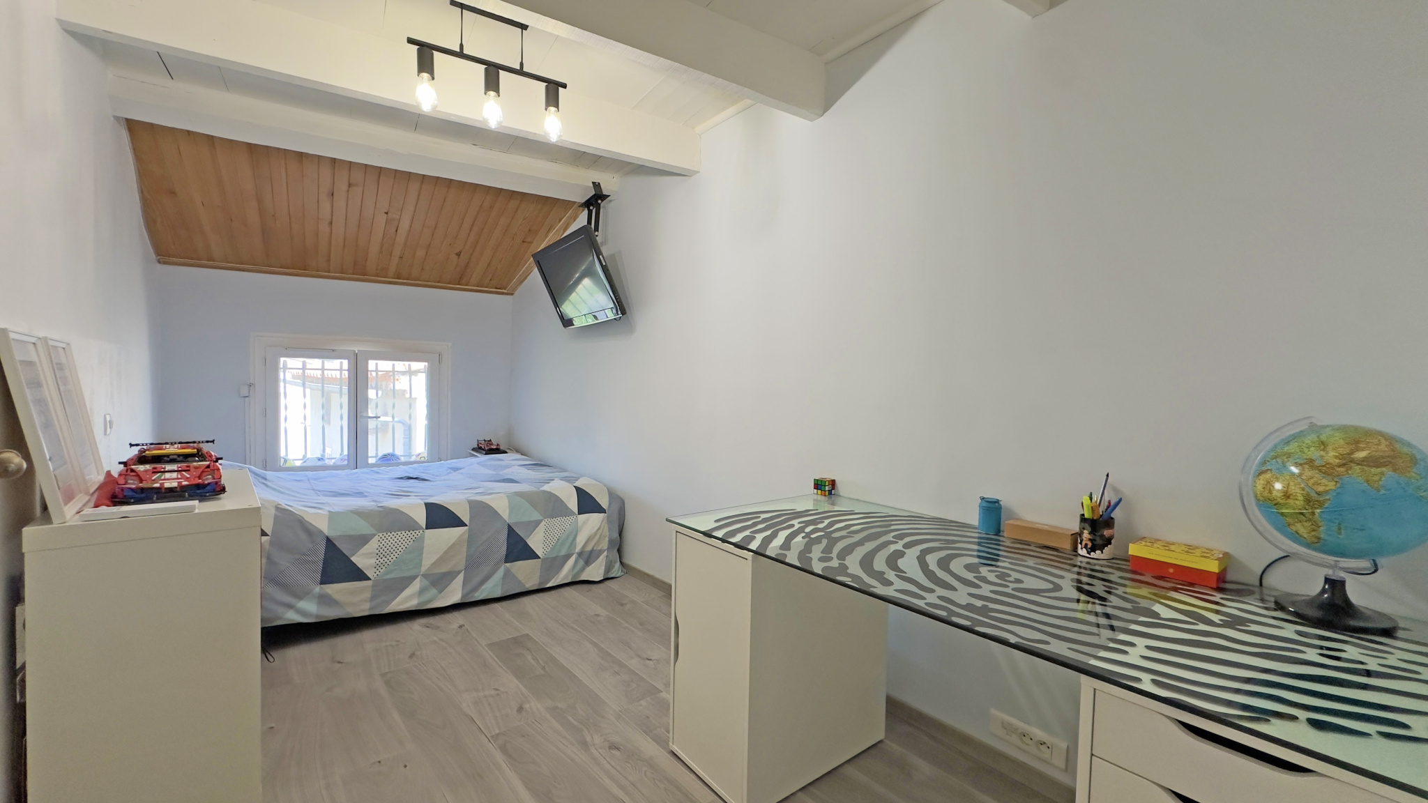 Maison 3 chambres   Garage – Parking – 115 m2