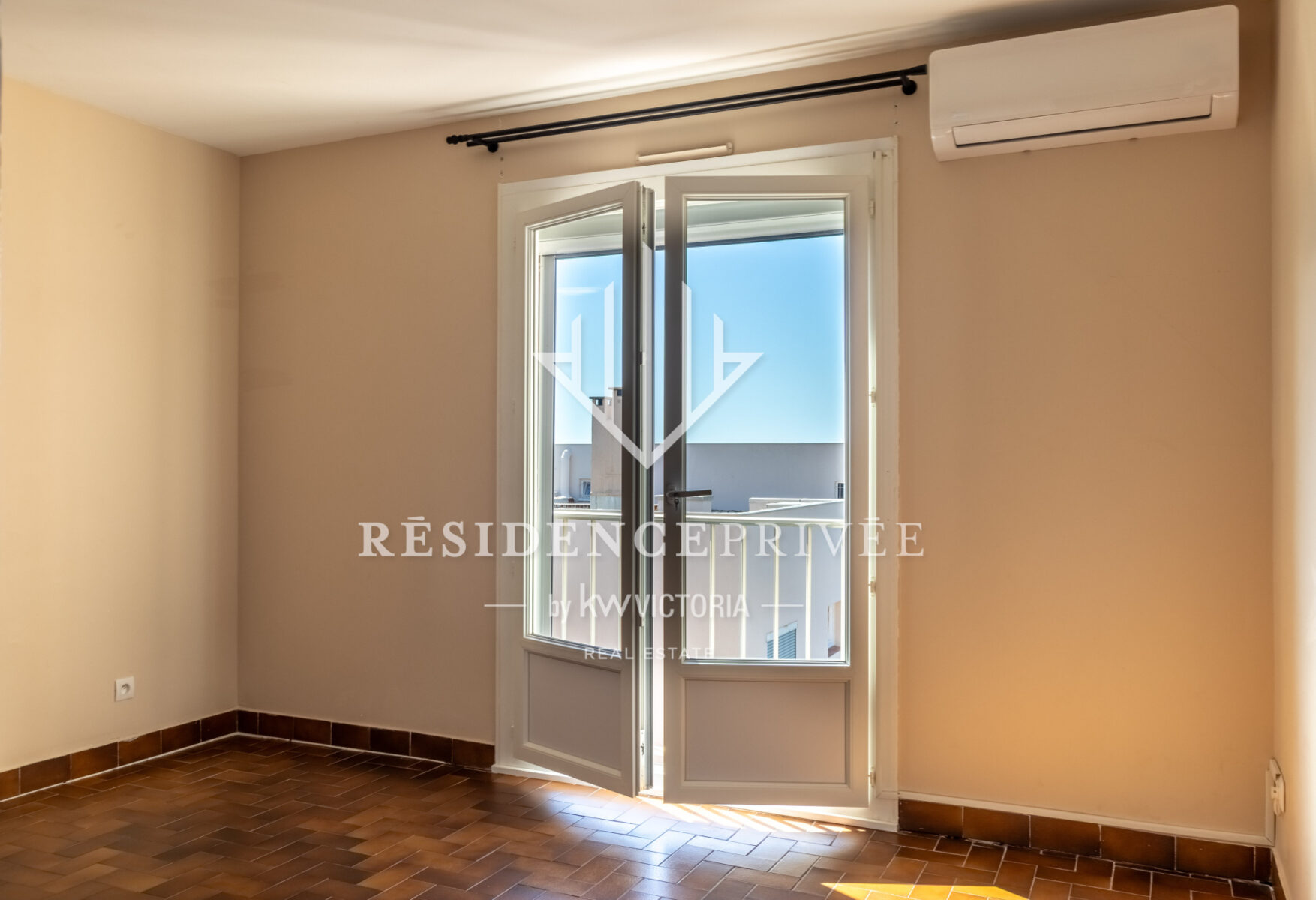 Appartement 3 pièces avec balcon et parking