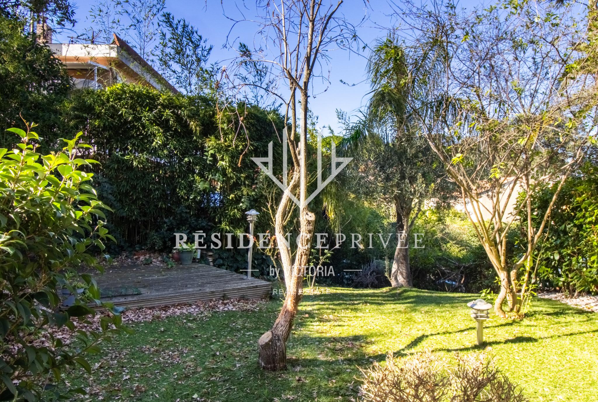Rez-de-jardin en centre ville, au calme avec 3 chambres