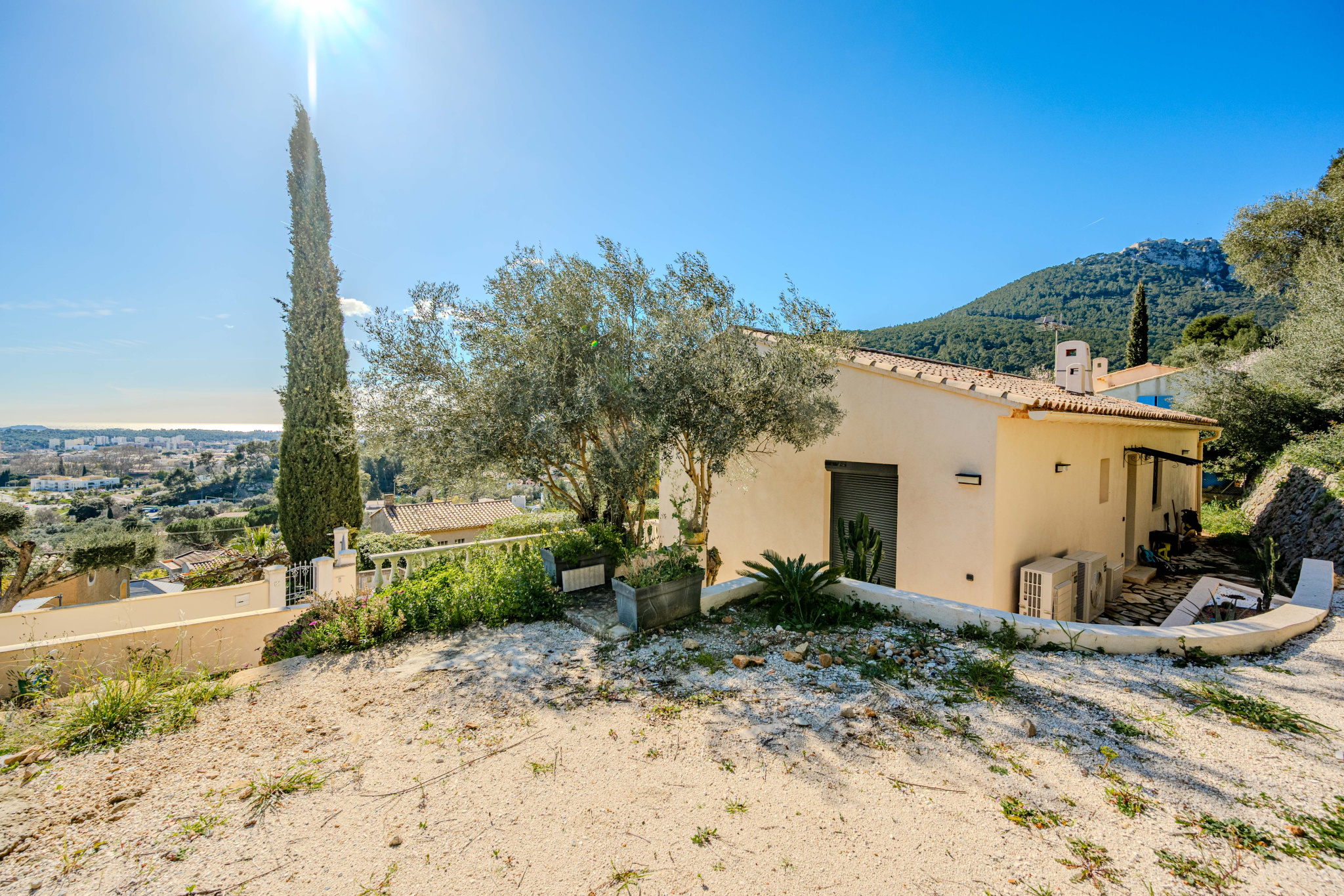 Maison 6 pièces   172 m2   Vue mer   La Valette-du-Var (Baudouvin)