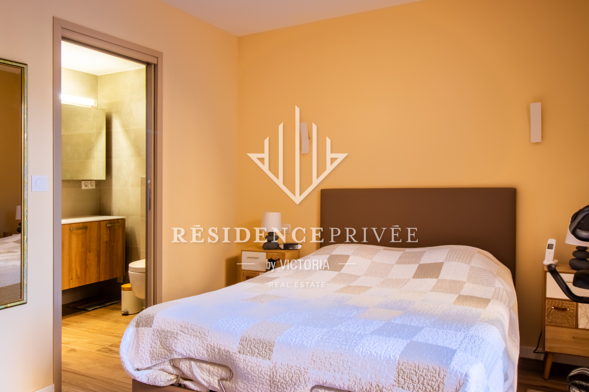 Rez-de-jardin en centre ville, au calme avec 3 chambres