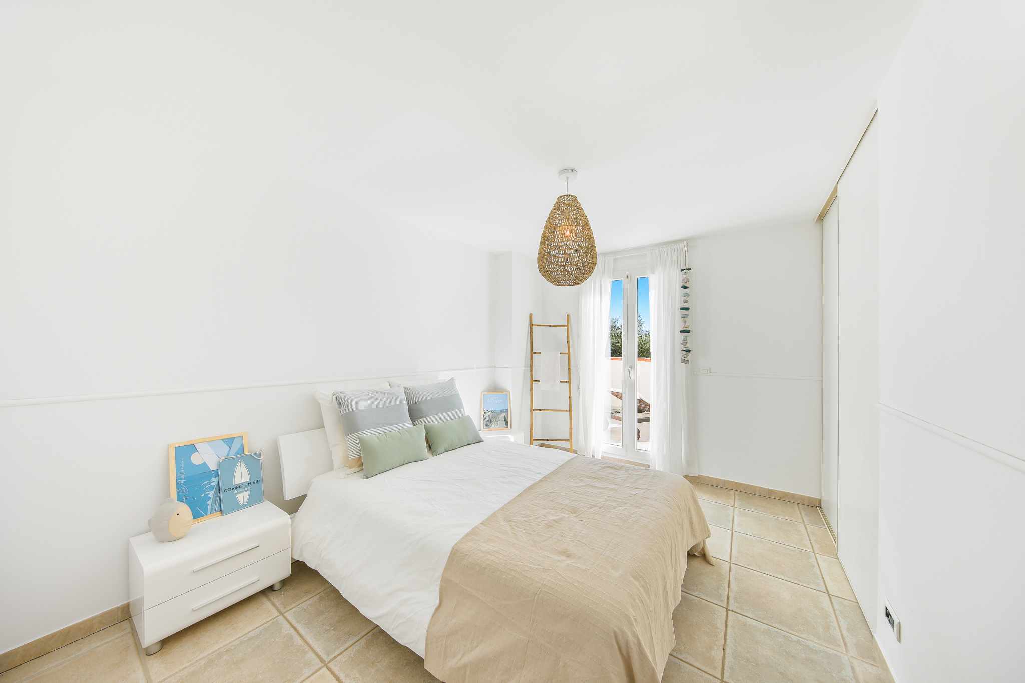 MAGNIFIQUE VILLA COUP DE COEUR A CARQUEIRANNE