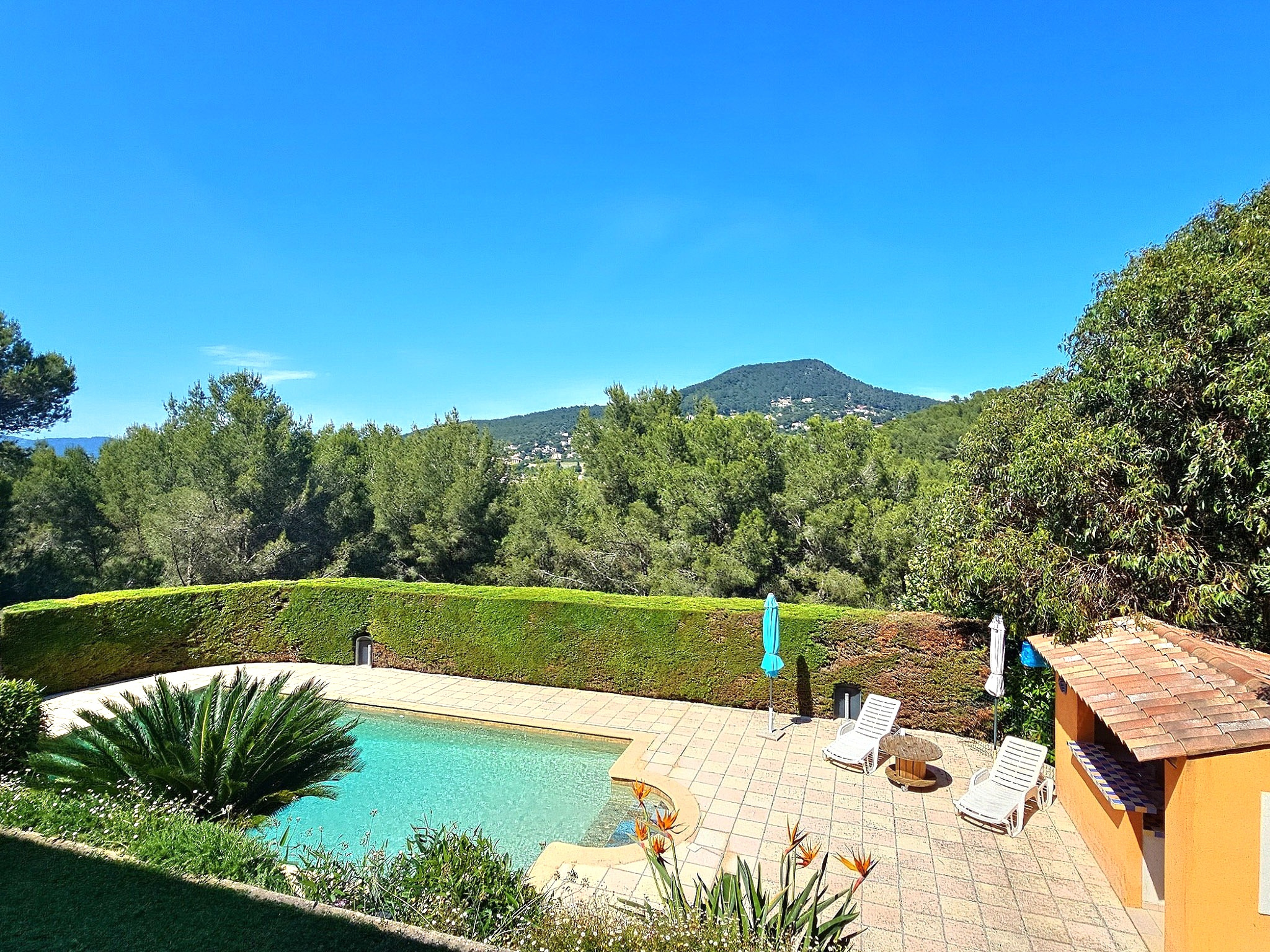 Superbe Villa avec piscine et pool house