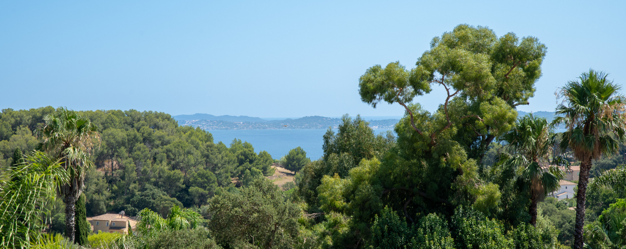 A Carqueiranne -Villa Architecte vue mer avec piscine