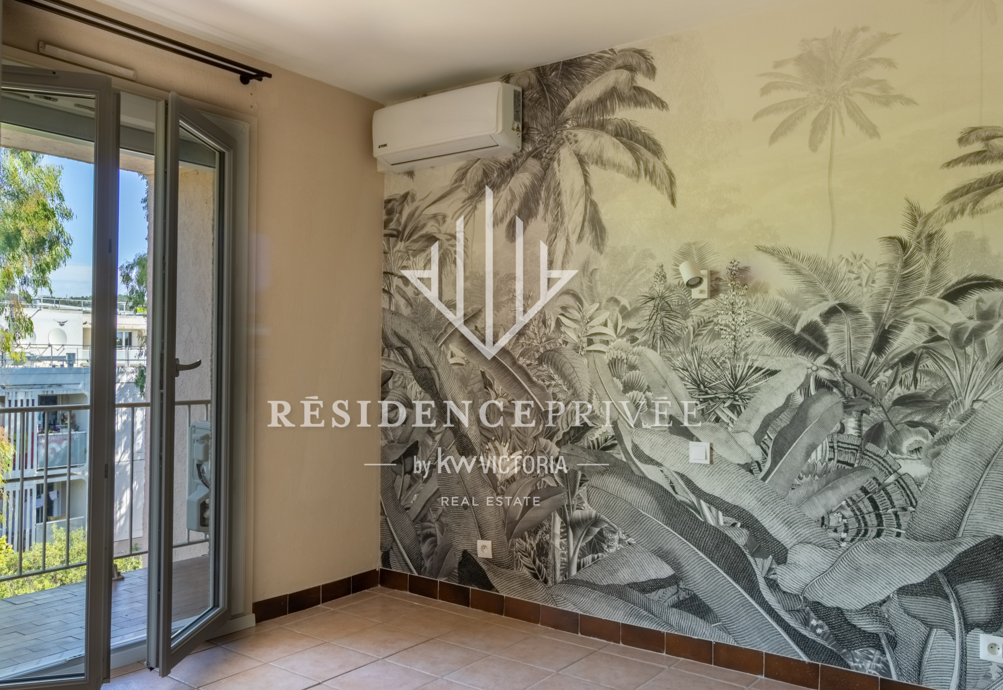 Appartement 3 pièces avec balcon et parking