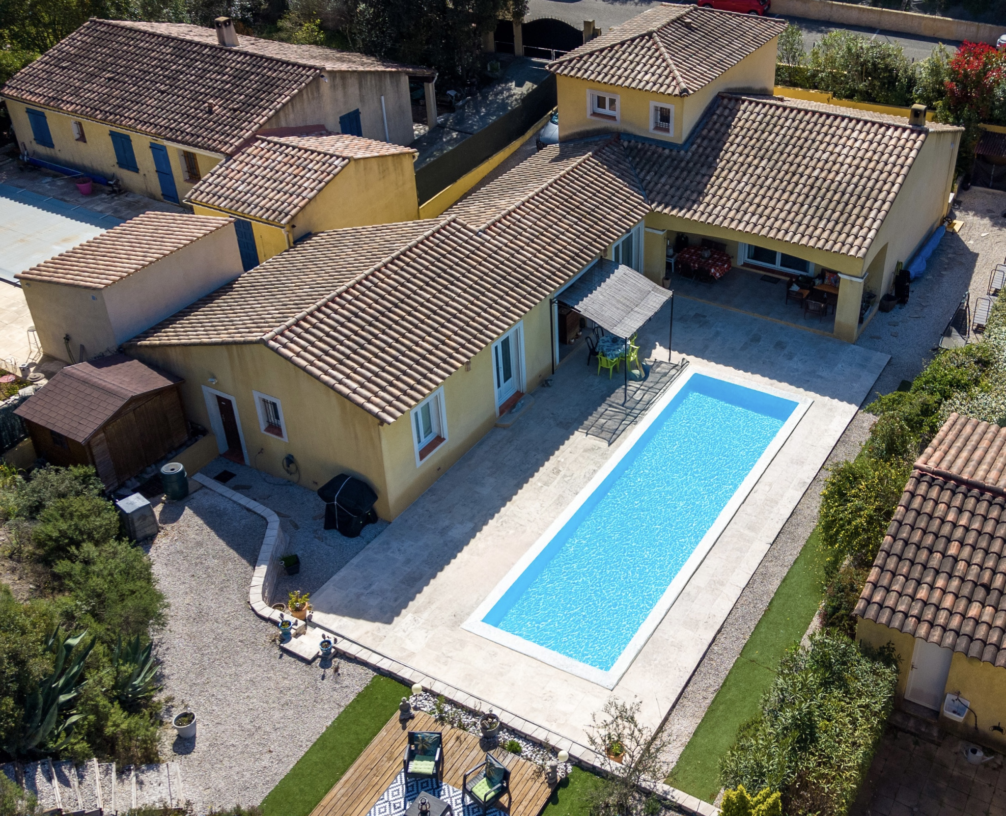 Villa avec dépendance, piscine et panorama