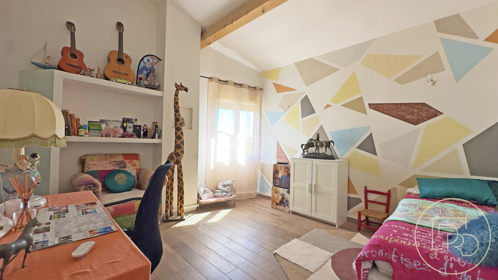 Propriété à Carnoules avec piscine, pool house et terrain constructible