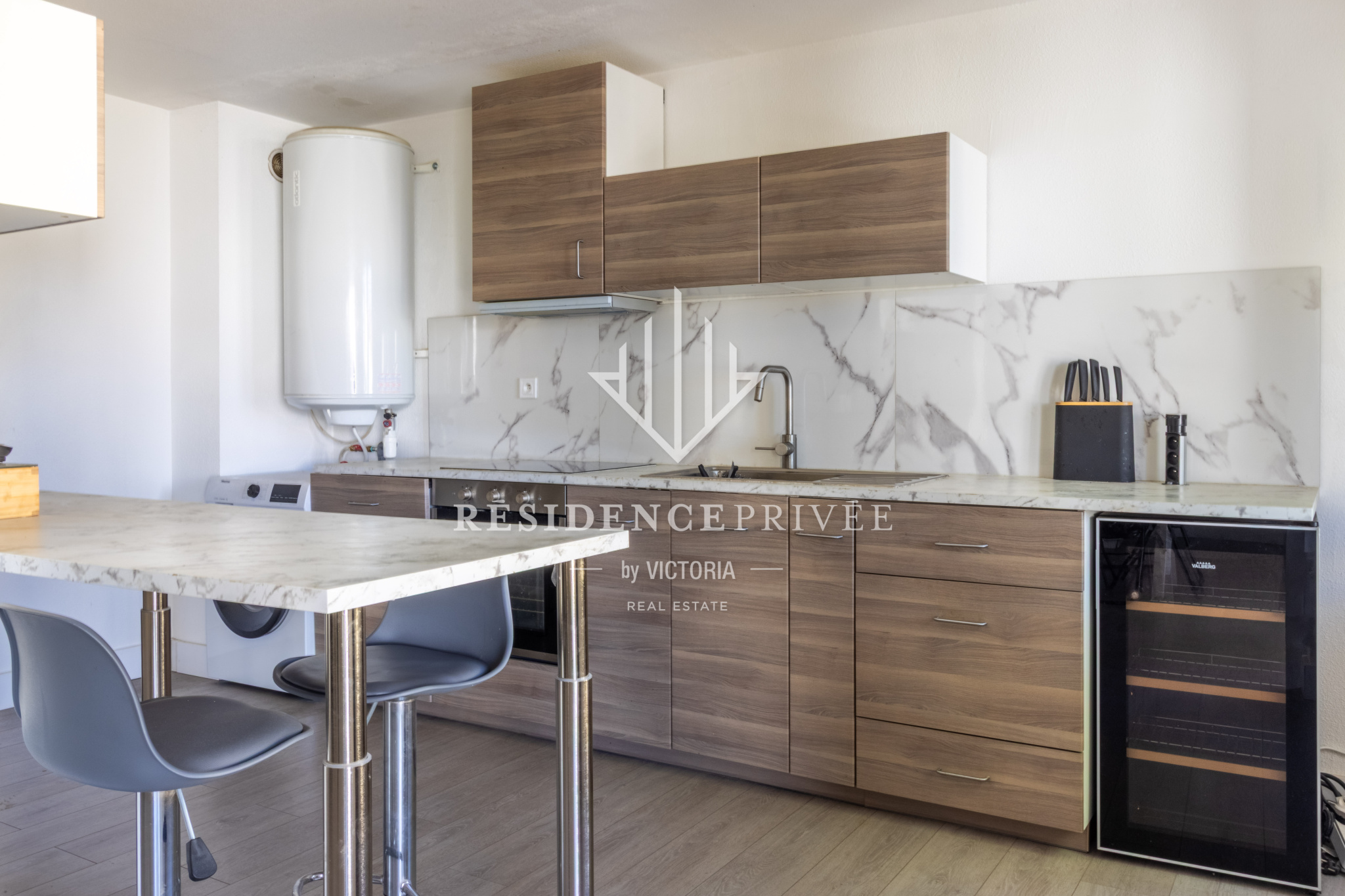 Appartement traversant 3 pièces avec terrasse et cave