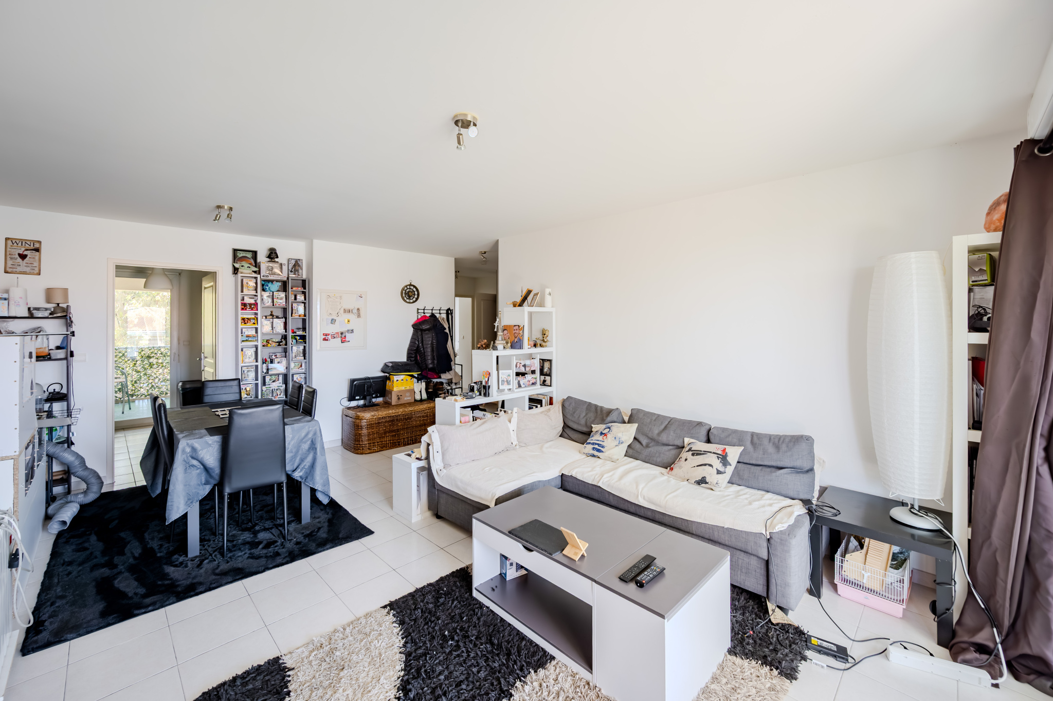 DOUBLE TERRASSE ET GRAND GARAGE …