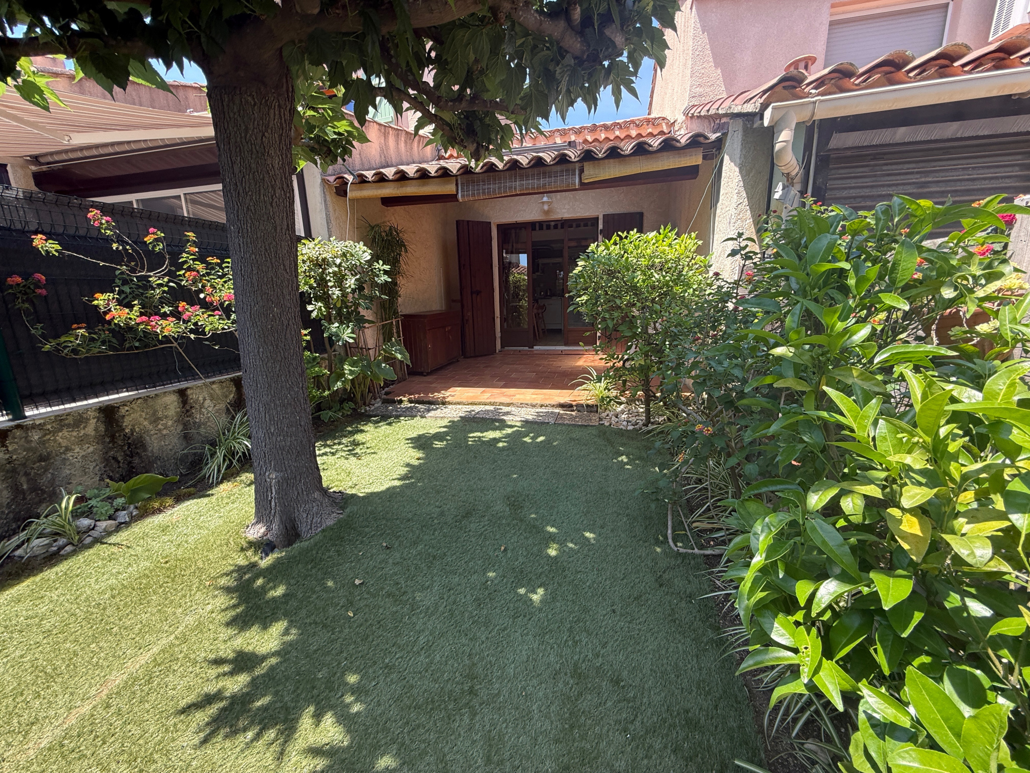 MAS DE CHARME AVEC JARDIN PRIVATIF ET POTENTIEL D&rsquo;EXTENSION
