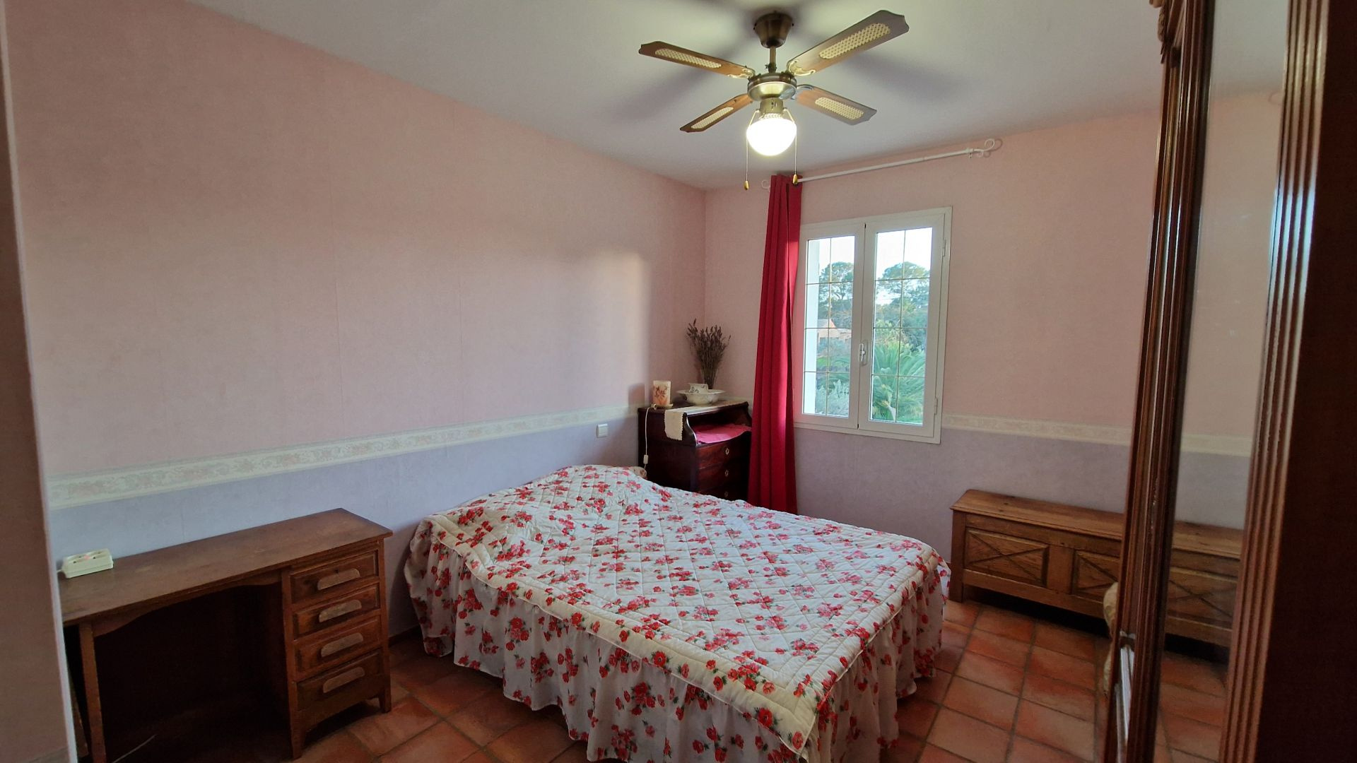 Villa Provençale 9 P / 6 Ch (SH 218 m2) au CANNET DES MAURES