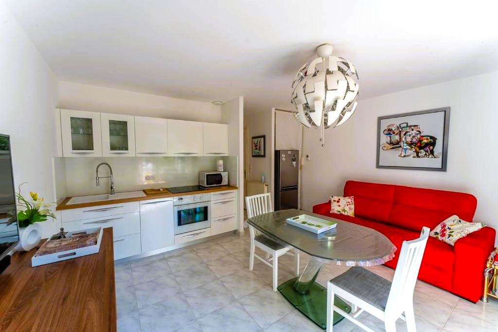 Exclusivité Luxury. Immoprovence by Victoria Immobilier vous présente cette villa magnifique à st Maximin la S