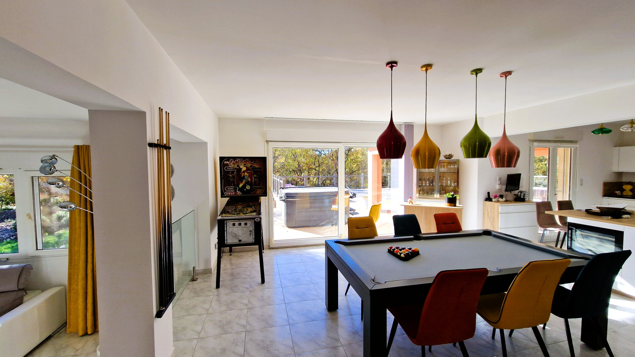 Exclusivité Luxury. Immoprovence by Victoria Immobilier vous présente cette villa magnifique à st Maximin la S