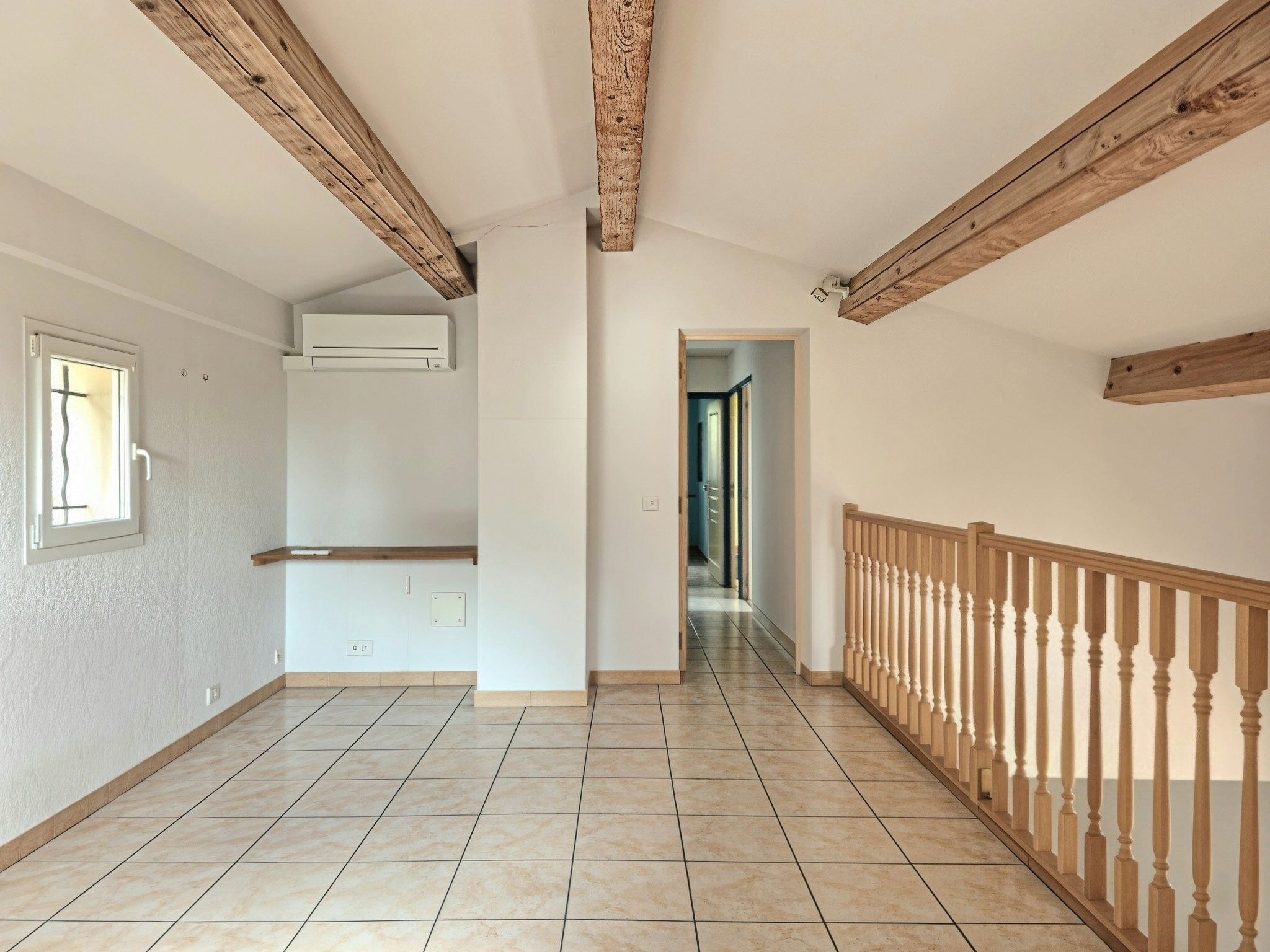 Maison individuelle avec vue dégagée jusqu&rsquo;à la mer