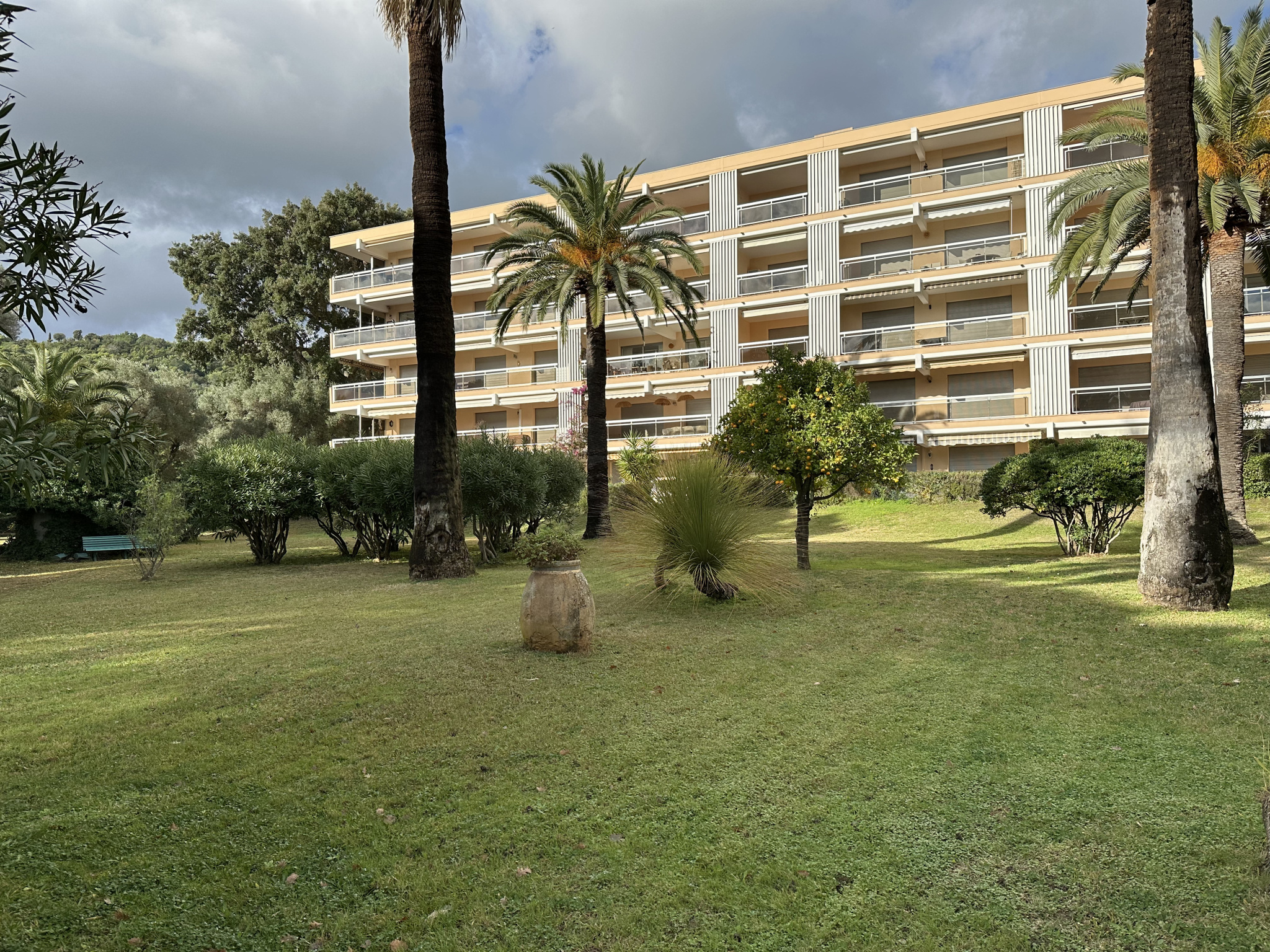 JOLI T3 DANS RESIDENCE EXCEPTIONNELLE