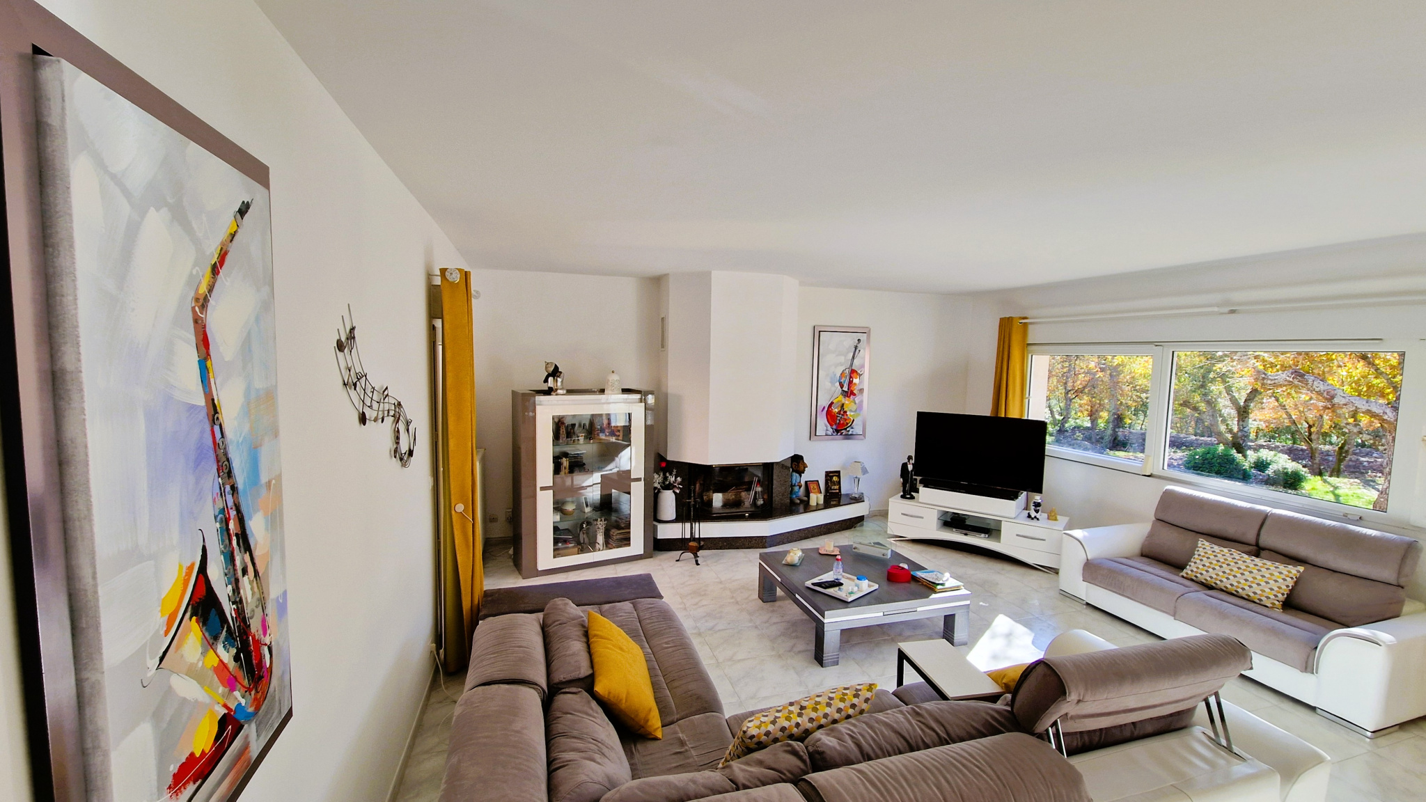 Exclusivité Luxury. Immoprovence by Victoria Immobilier vous présente cette villa magnifique à st Maximin la S