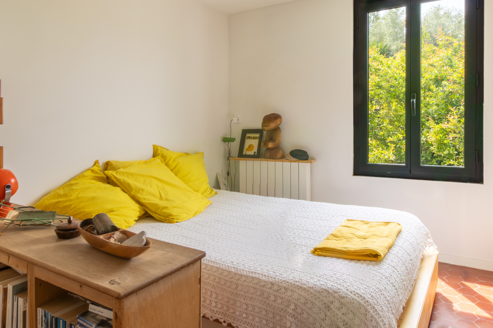 &lsquo;Villa Planquée&rsquo; sur le Paradis des années 30 avec jardin.