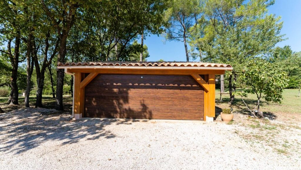 Exclusivité Luxury. Immoprovence by Victoria Immobilier vous présente cette villa magnifique à st Maximin la S