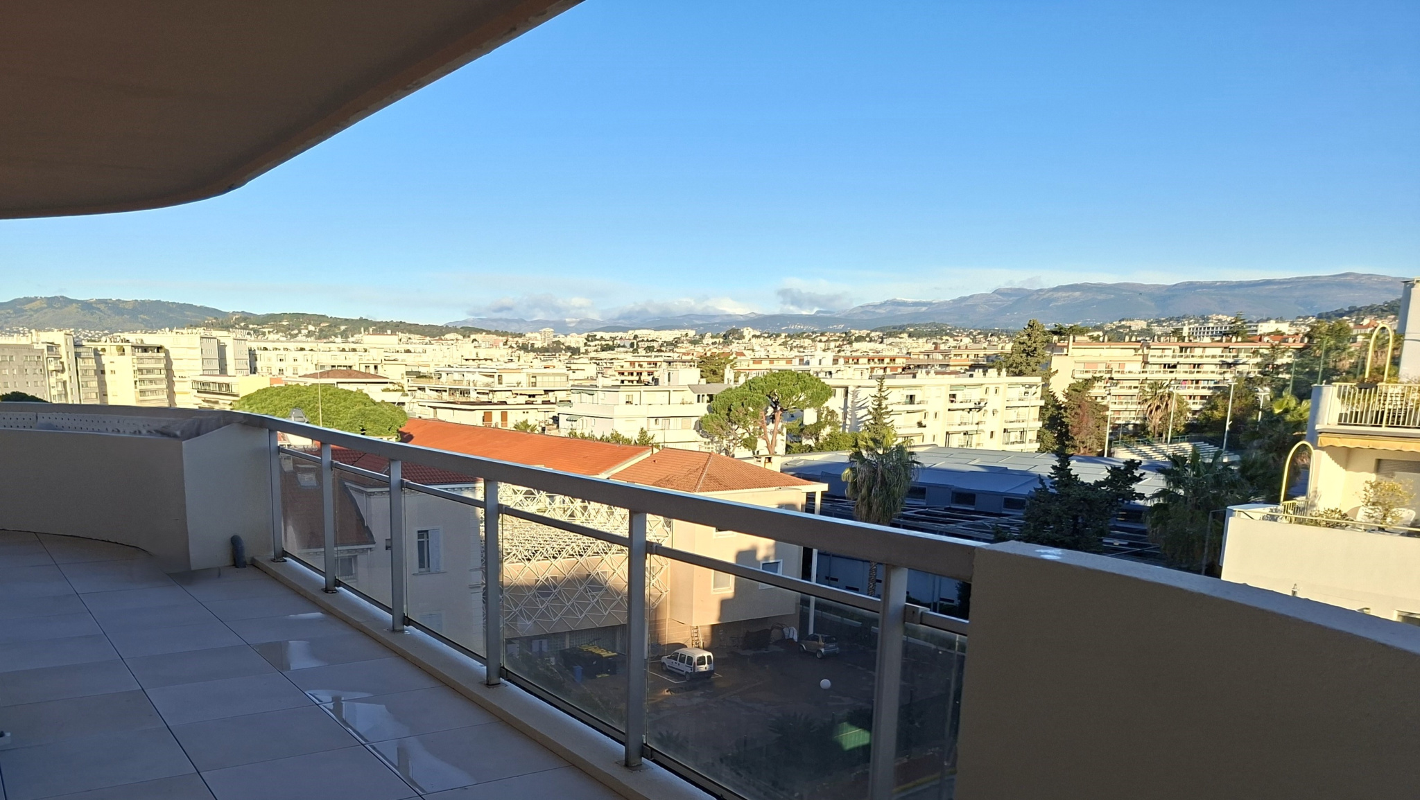 Appartement de Standing – Pointe Croisette T7 – Cannes – Le Palais Impérial – 5o Etage Vue 360o – 5 Chambres