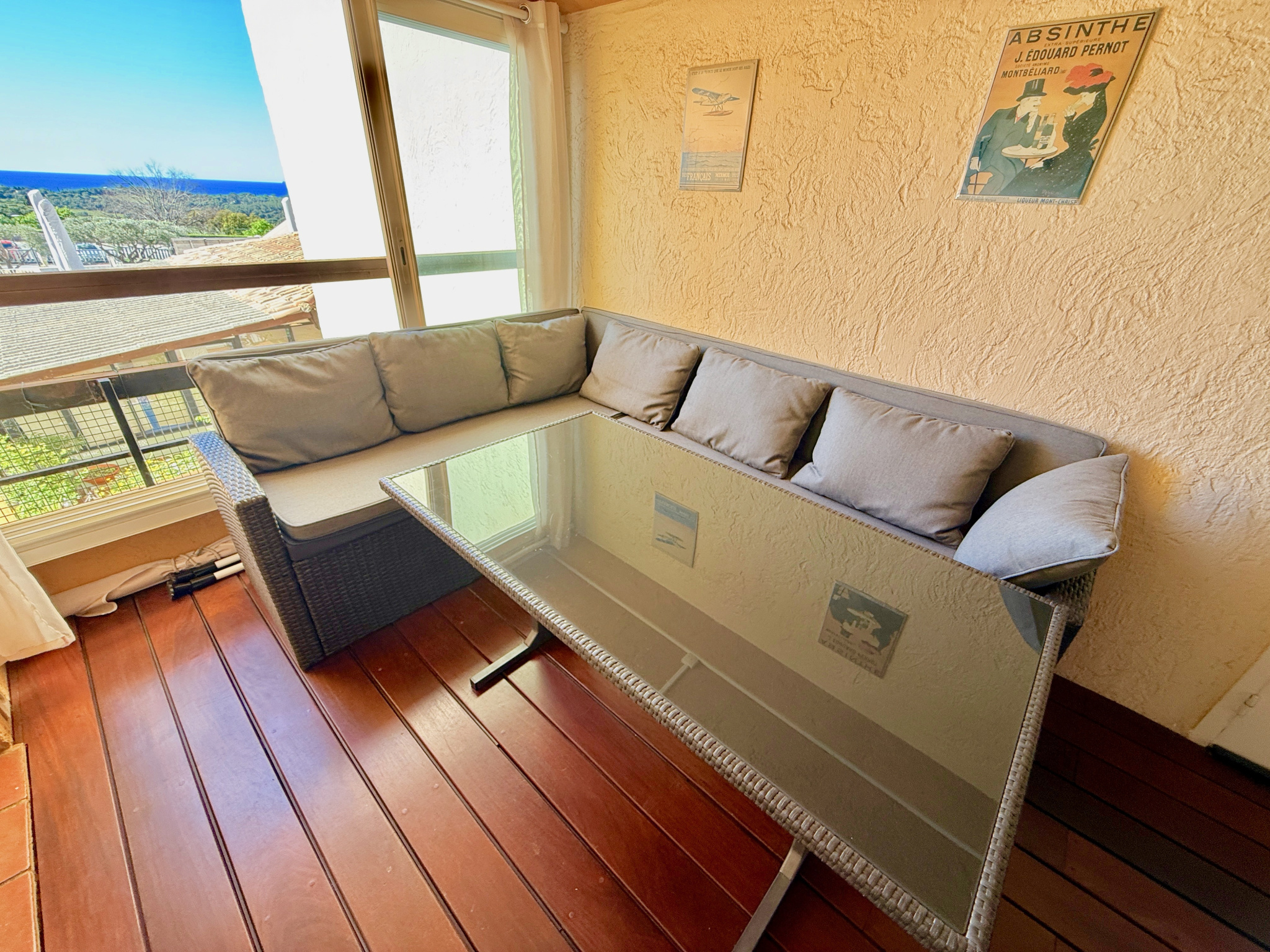 Élégant T2 avec loggia et vue mer panoramique