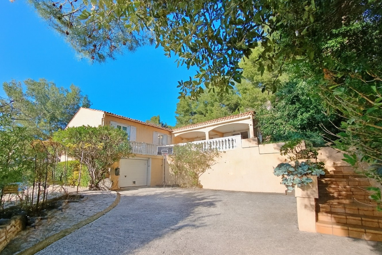 MONT DES OISEAUX – VUE MER – PLEIN SUD – VILLA AVEC PISCINE
