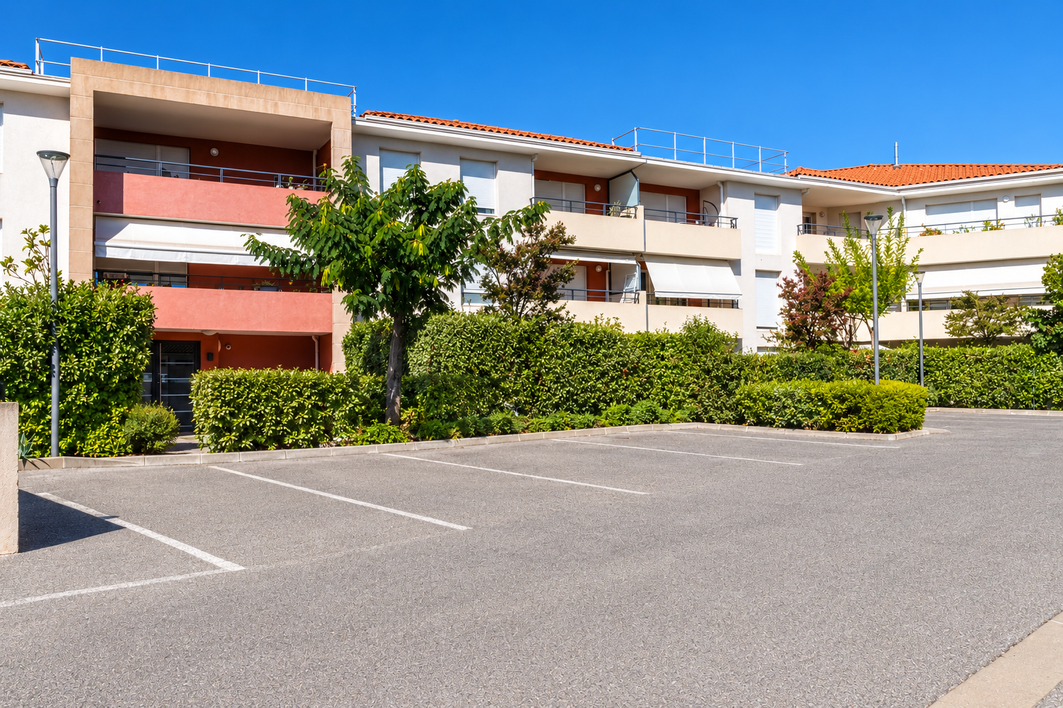 Appartement 2 pièces avec terrasse et parking
