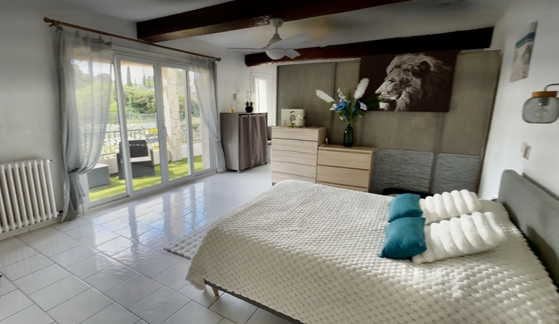 BELLE MAISON FAMILIALE T8 avec 3 logements et cours de TENNIS